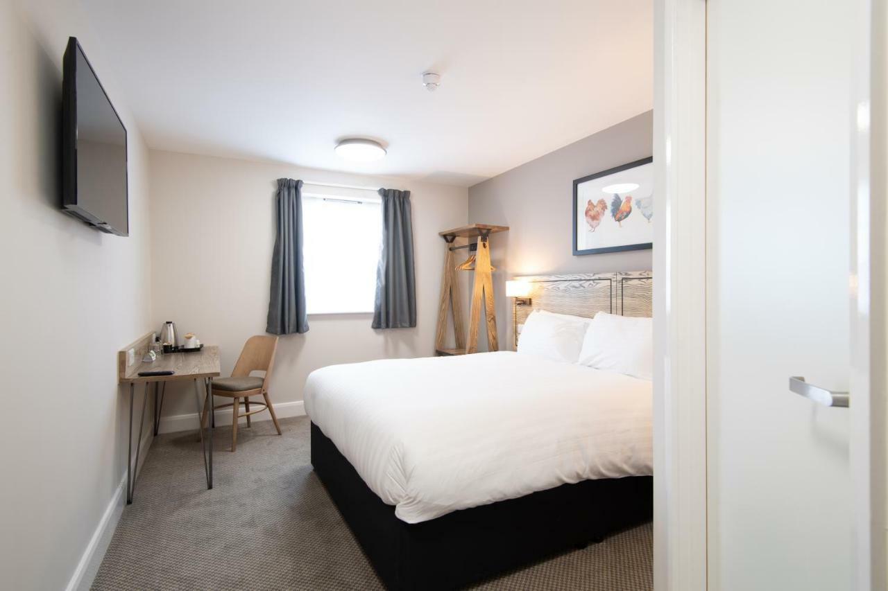 Paisley Pear, Brackley By Marston'S Inns Экстерьер фото
