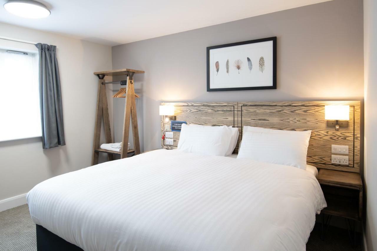 Paisley Pear, Brackley By Marston'S Inns Экстерьер фото